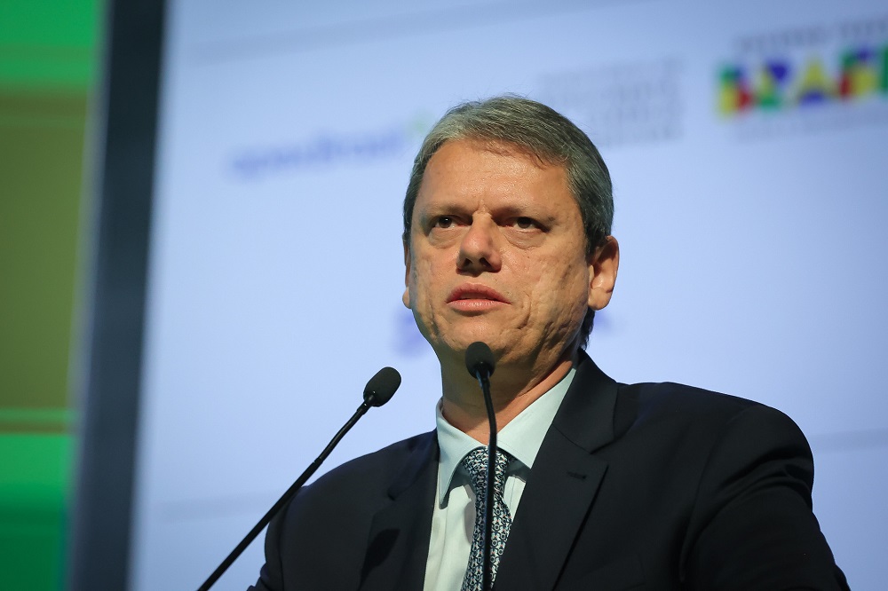 Tarcísio diz ser ‘absolutamente crítico’ a contrato da Enel e defende que não seja prorrogado