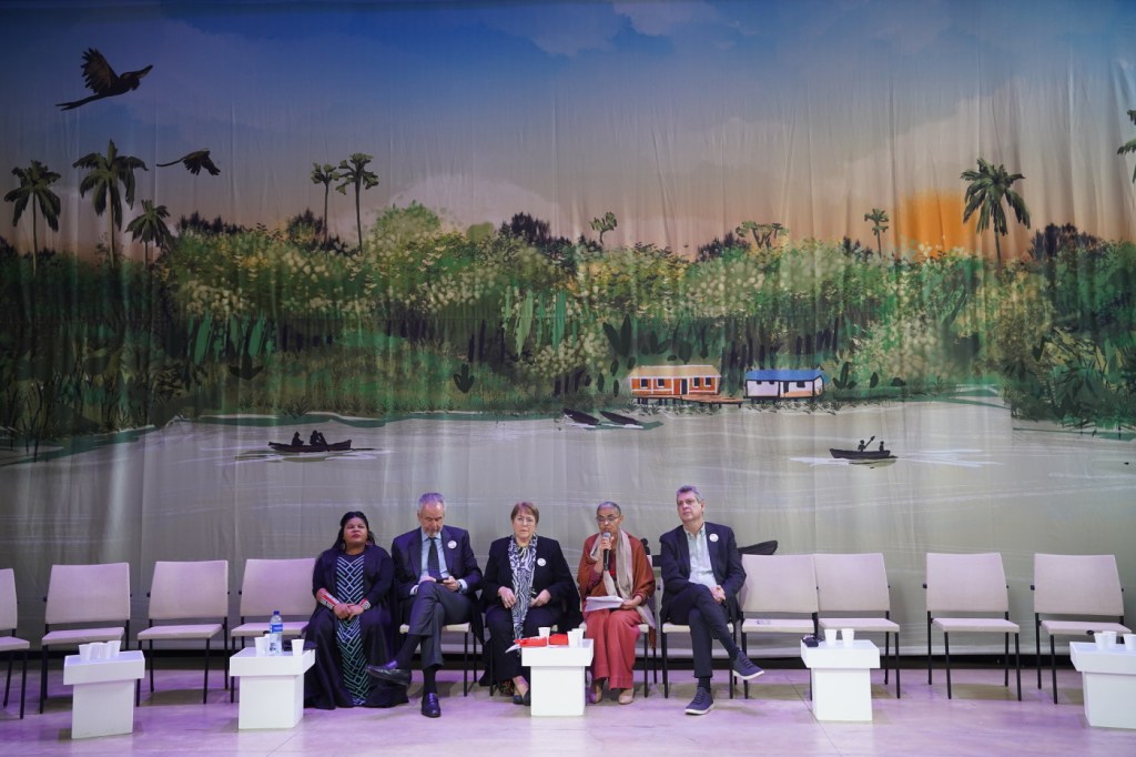 Lideranças fazem contribuição ética sobre ação climática em Bogotá