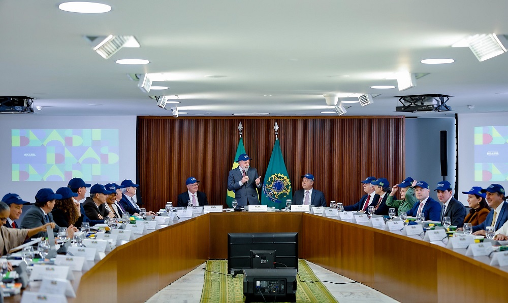 Lula diz que comportamento da família Bolsonaro ‘é das maiores traições que uma pátria sofre’