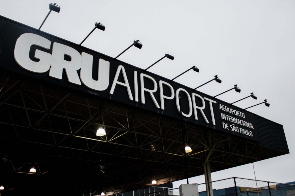 Aeroporto de Guarulhos desmente rumores de bomba e continua funcionando normalmente