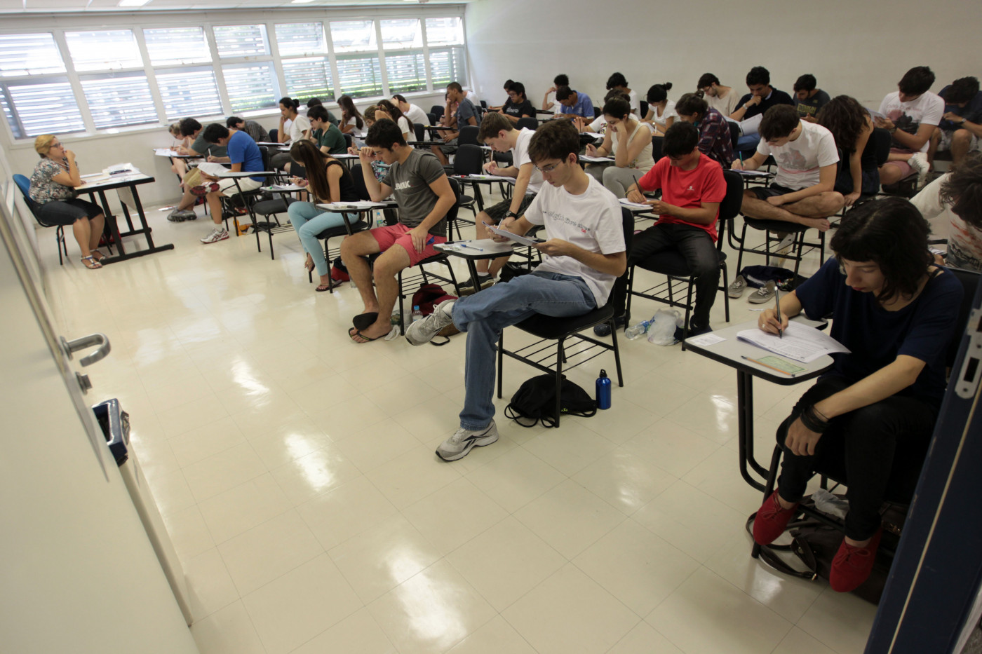 Fuvest abre inscrições para vestibular 2026 nesta segunda; veja o cronograma