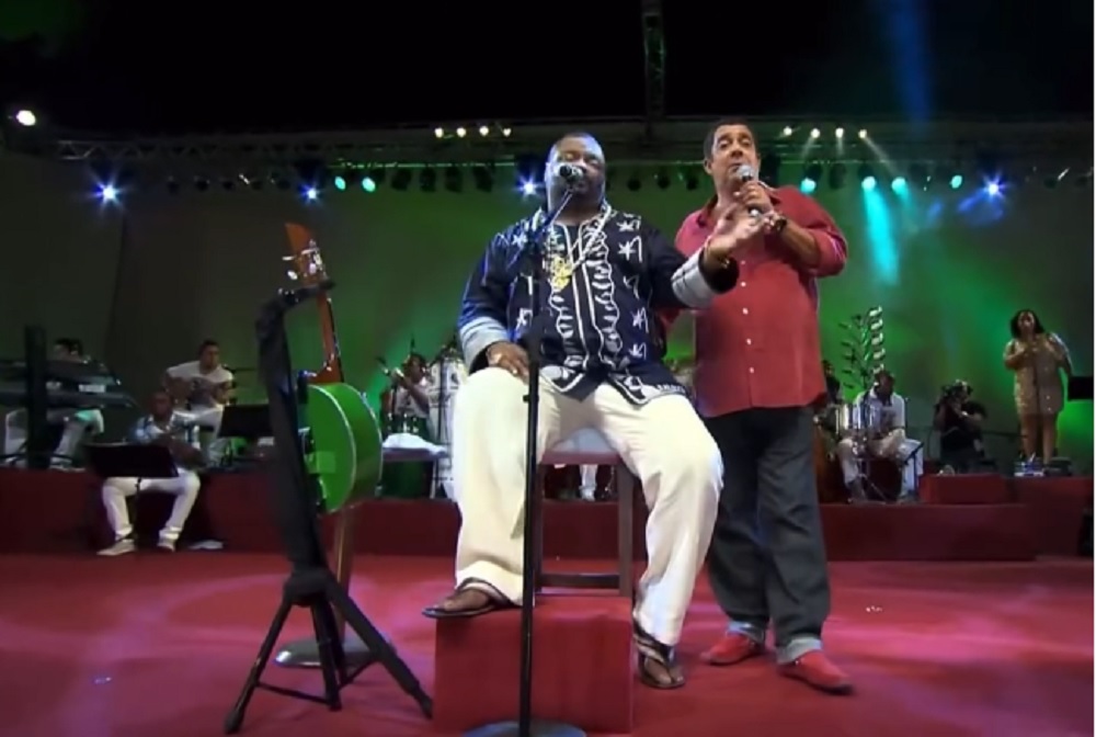 Zeca Pagodinho se despede do ‘parceiro, compadre e amigo’ Arlindo Cruz: ‘Sofreu muito e agora precisa descansar um pouco’