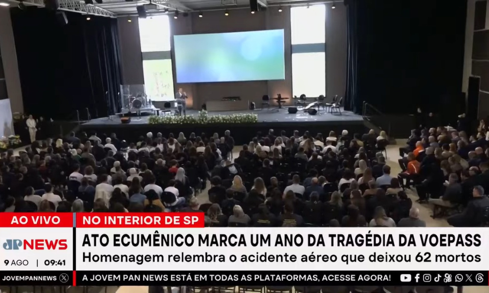 Cerimônia marca um ano de acidente da Voepass