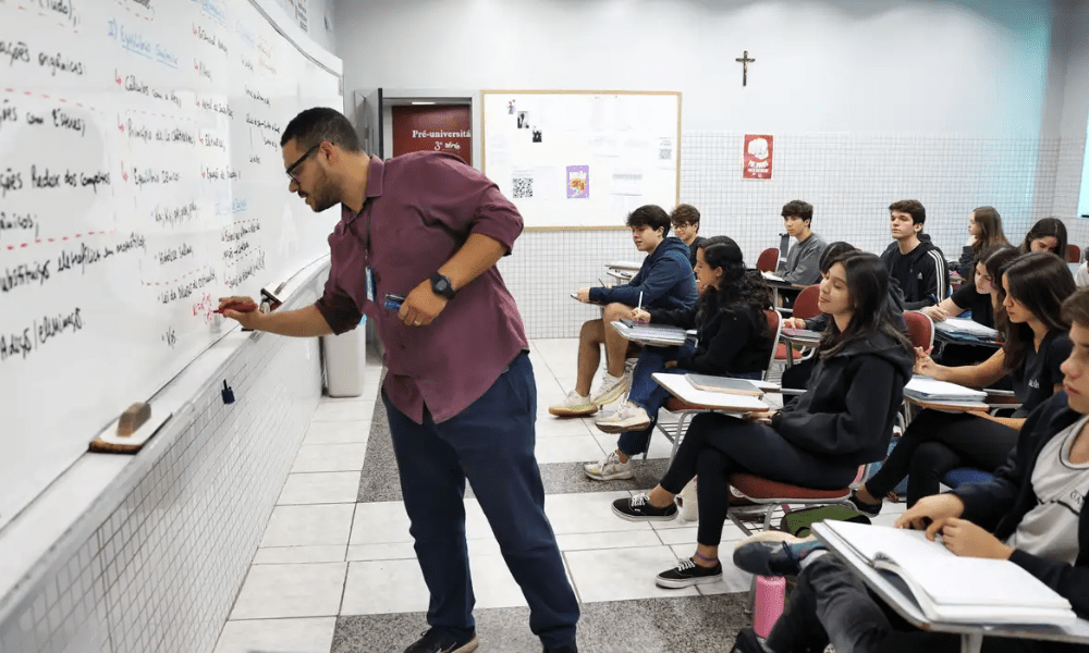 Pré-selecionados no Fies 2025 devem completar cadastro hoje