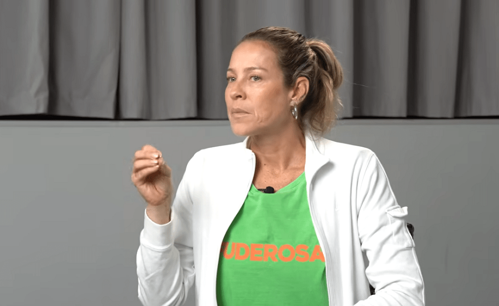 ‘Sou obcecada por homem, mas não fico com feio’, diz Luana Piovani ao falar sobre amor, libido e padrões