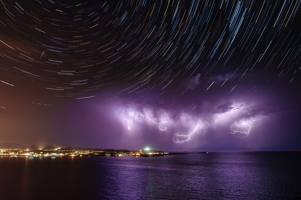 Chuva de meteoros ‘Perseidas’ terá pico nesta semana; saiba como e quando observar