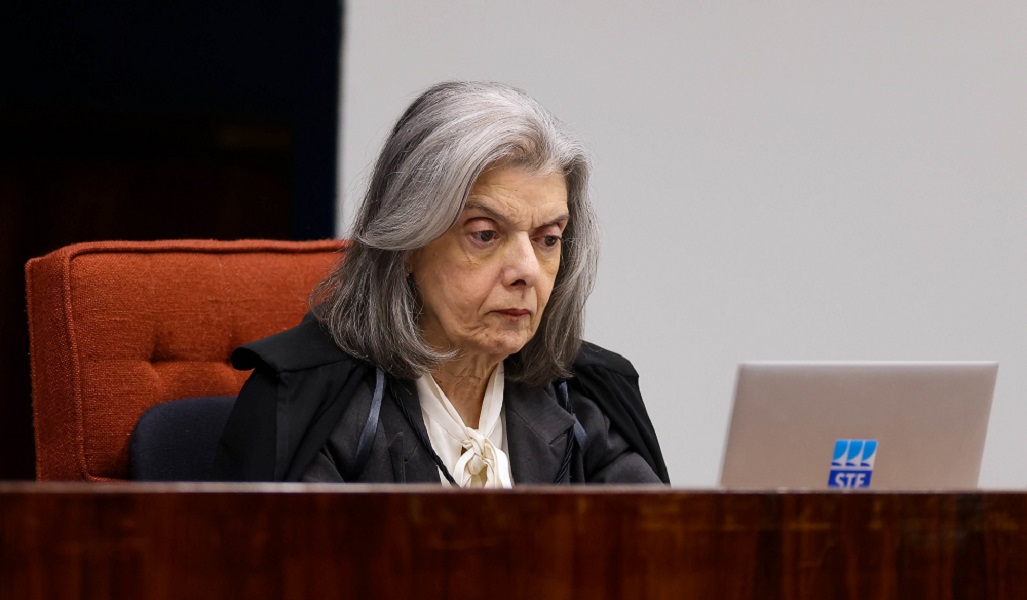Cármen Lúcia.