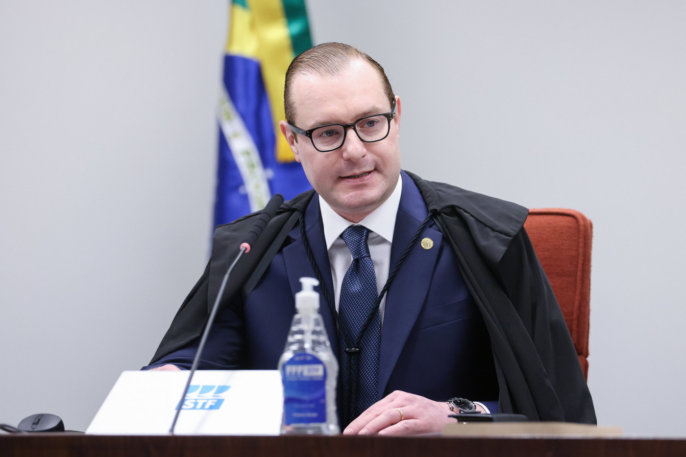 Ministro Zanin é eleito para segundo mandato como substituto do TSE 