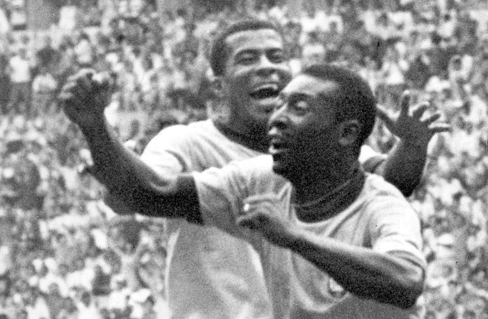Áudio raro revela a festa brasileira nos vestiários depois da conquista do tri, em 70
