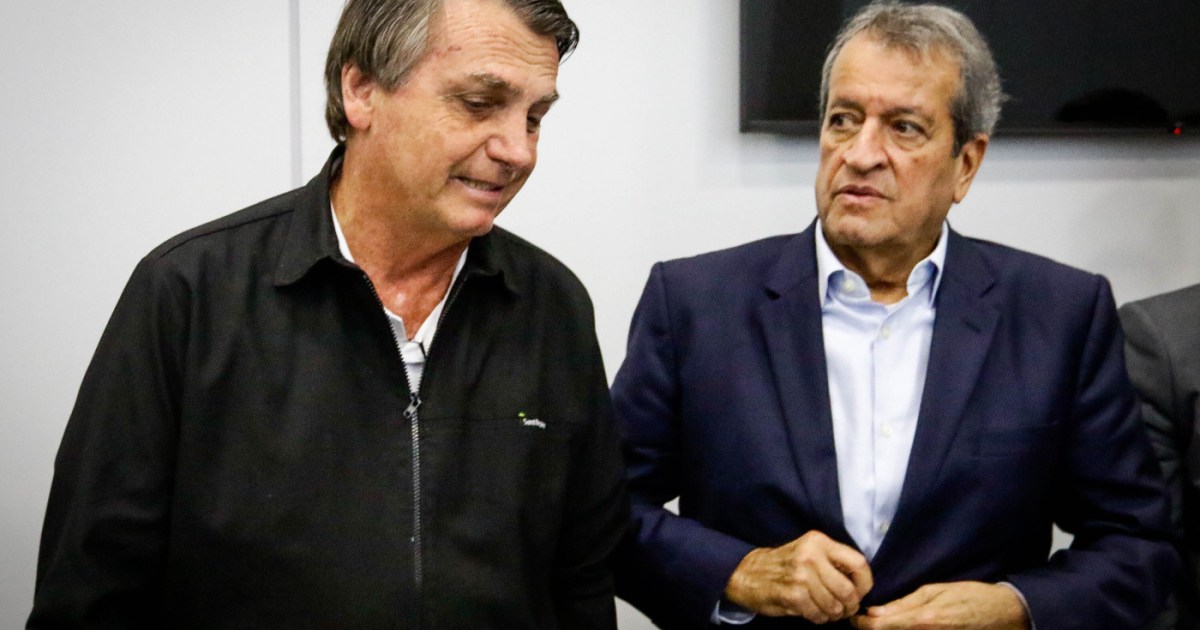Bolsonaro pede a Moraes autorização para receber Valdemar em meio à crise no PL