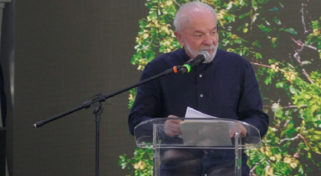 Lula declara que seu governo está combatendo o crime organizado, que ‘chegou à Faria Lima’