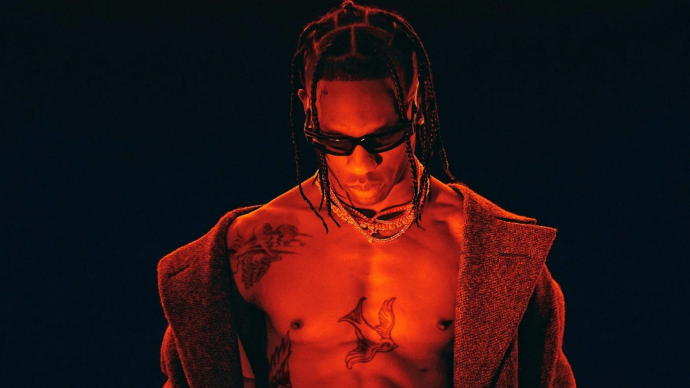 Travis Scott é acusado de estrelismo no backstage do The Town: ‘Até o filho de Luciano Huck’