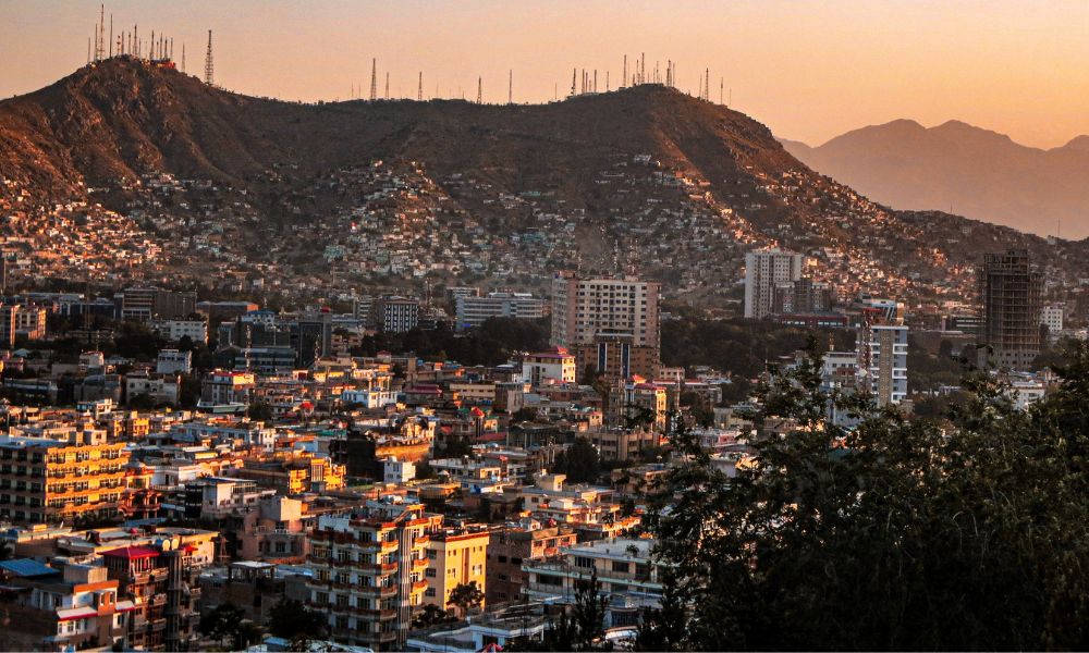 kabul-capital-afeganistao-vista-aerea-unsplash-Mohammad-Husaini