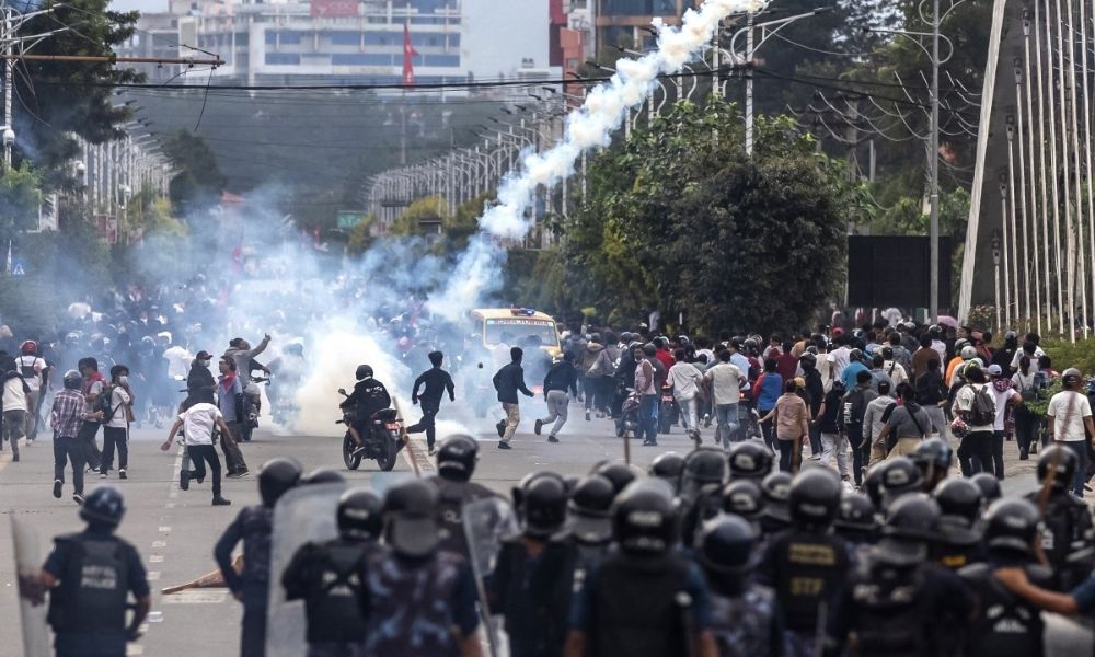 Número de mortos em protestos no Nepal sobe para 51