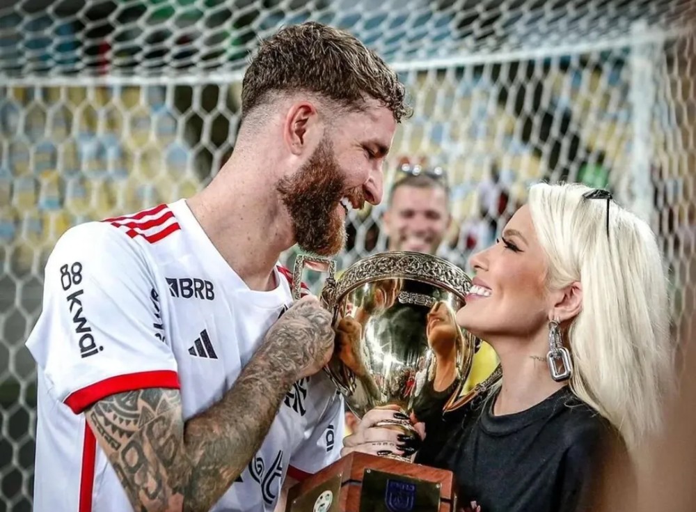 ‘Queridinhos’ da torcida, Karoline Lima e Léo Pereira terminam namoro; Flamengo repudia rumor ligado à separação