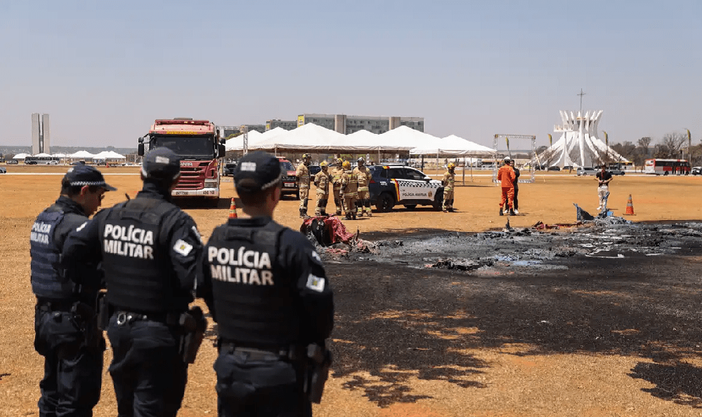 Polícia prende suspeito de incendiar banheiros químicos na Esplanada