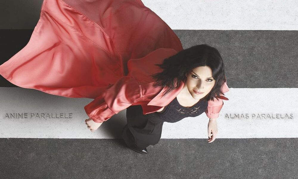 Laura Pausini anuncia show no Brasil