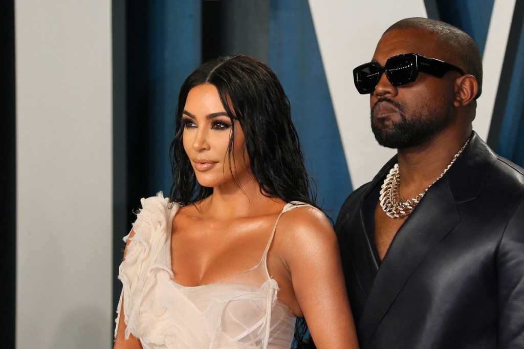 Kim Kardashian está com aneurisma cerebral e culpa divórcio conturbado com Kanye West