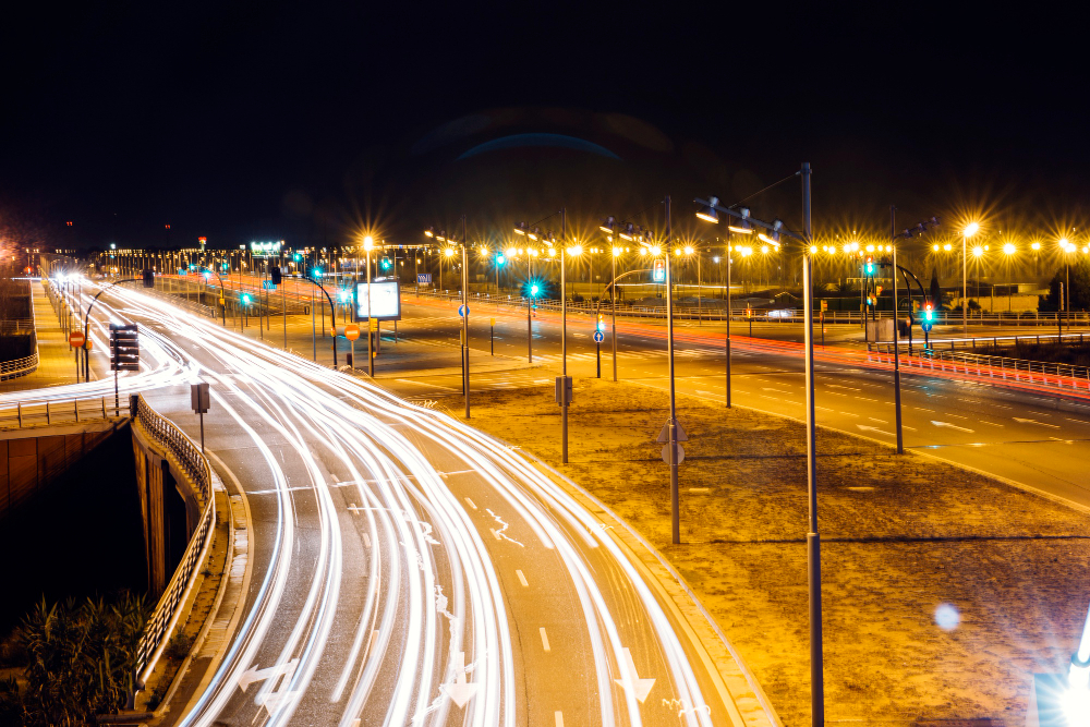 Parcerias público-privadas aceleram modernização da iluminação nas cidades