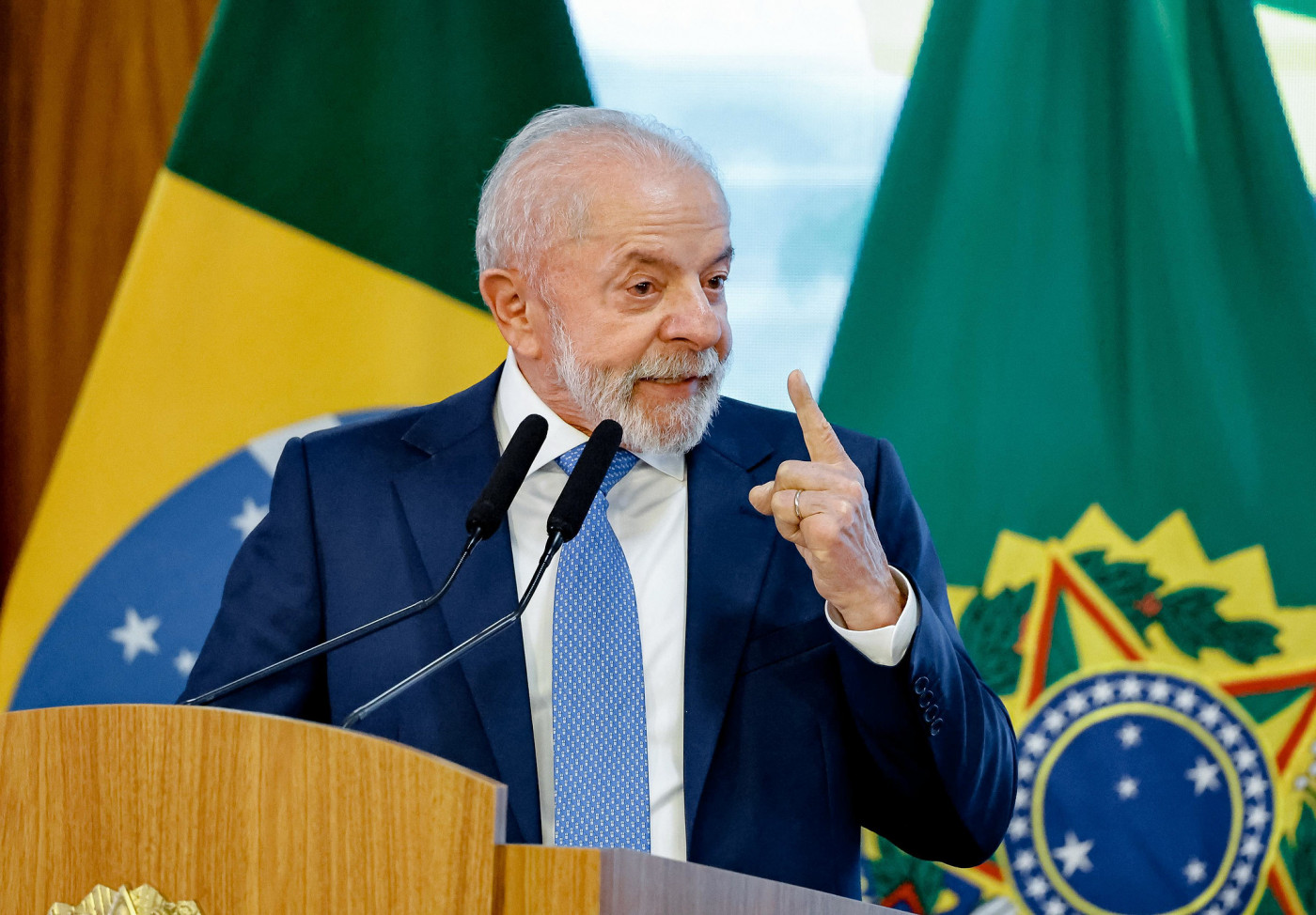 Lula diz que Tarcísio de Freitas é ‘serviçal’ de Bolsonaro