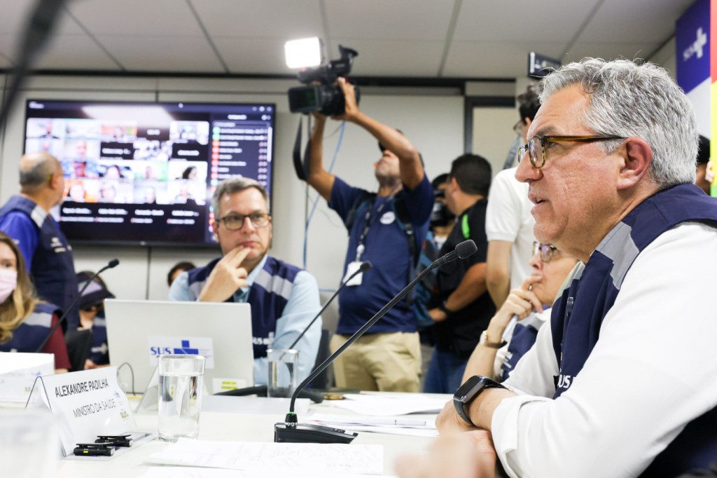 Ministério da Saúde anuncia 59 casos de intoxicação por metanol no país