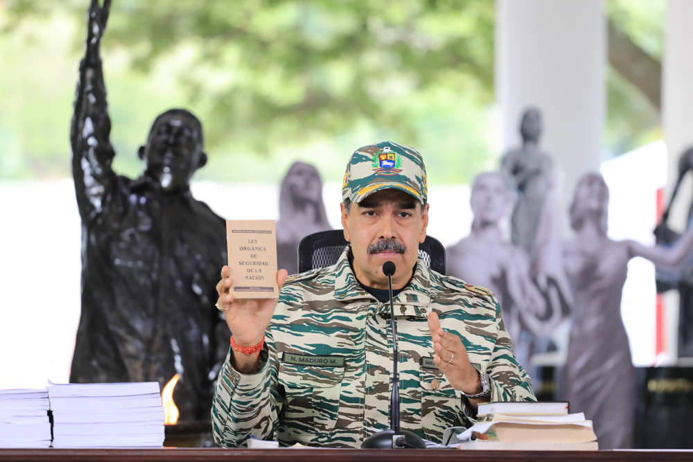 Maduro diz que Venezuela tem 5.000 mísseis russos ante ameaças dos EUA