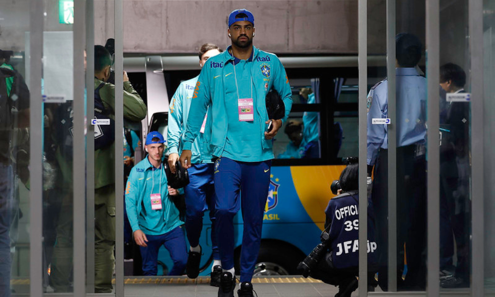 Torcedores detonam Fabrício Bruno após falha em amistoso da seleção brasileira; veja repercussão