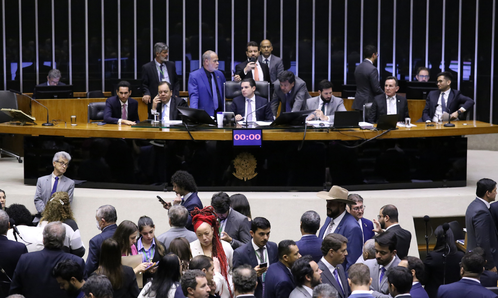 Congresso vira chave eleitoral, governo prevê pautas de Lula congeladas e fala em ‘tudo ou nada’