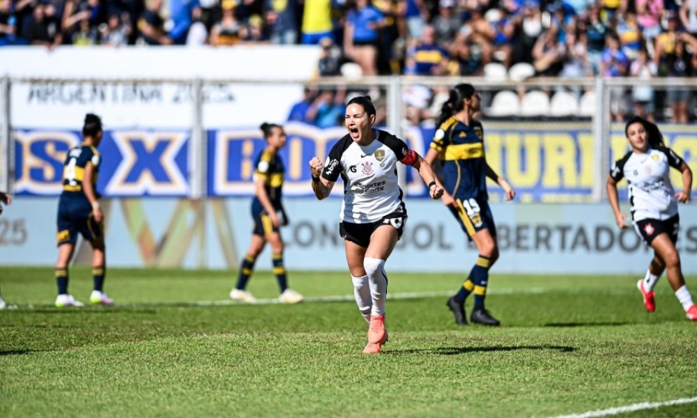 Corinthians goleia Boca Juniors com hat-trick da Gabi Zanotti e vai à semifinal da Libertadores Feminina