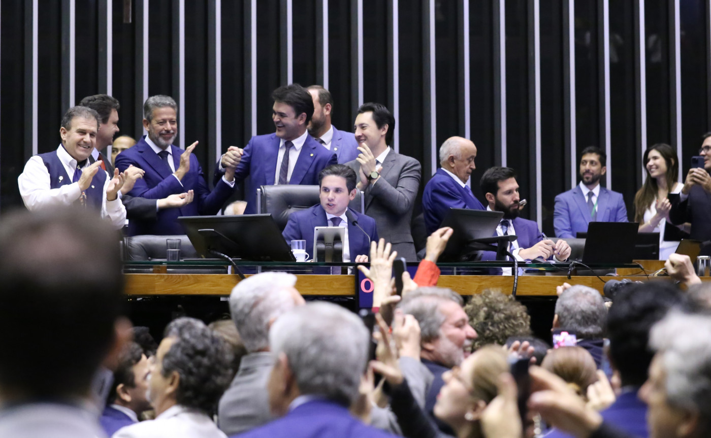 Isenção do IR: Entenda o que muda com a aprovação do projeto 