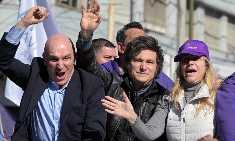 Aliado de Javier Milei retira candidatura após suposto escândalo com narcotráfico