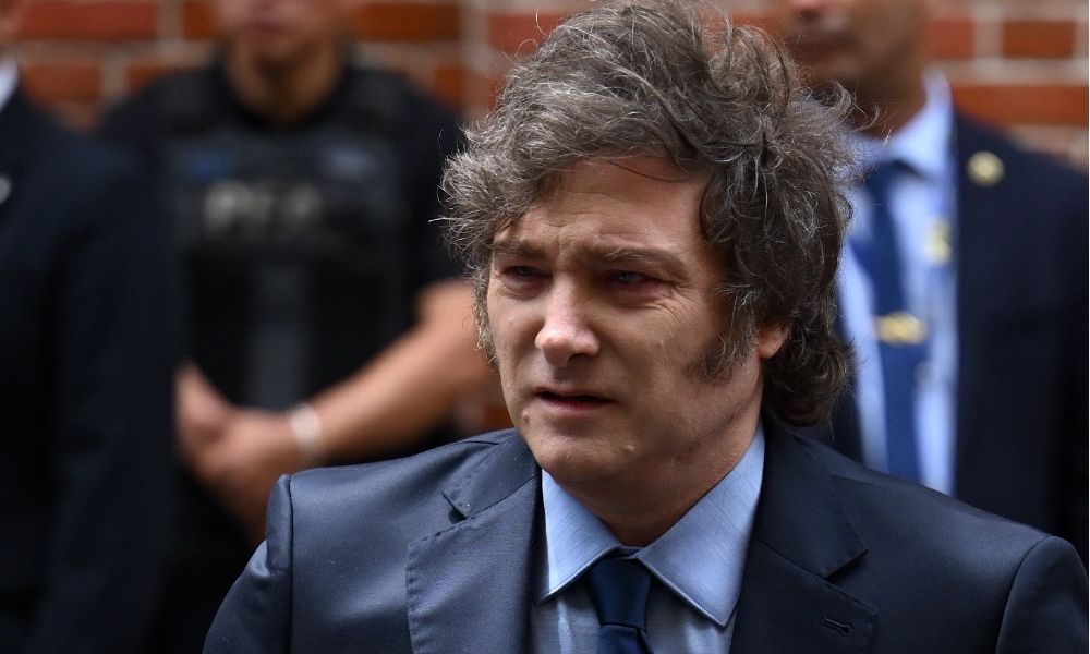 Milei acusa Brasil, México e Partido Democrata de financiarem 'campanha anti-argentina'