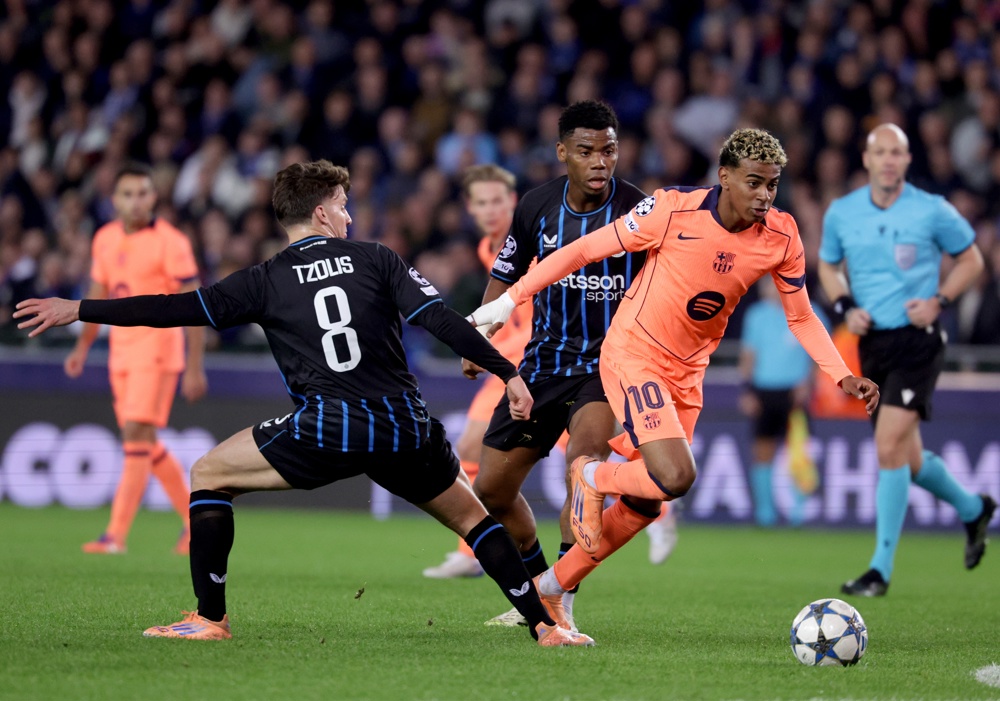 Yamal salva Barcelona de derrota para o Brugge na Champions