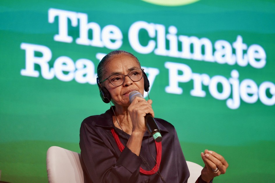 Palestra sobre o Balanço Ético Global no âmbito do treinamento para a Realidade Climática, realizado em 16 de agosto de 2025, no Rio de Janeiro. Compondo à mesa ministra Marina Silva, Al Gore, Karenna Gore. Fotos Fernando Donasci/MMA