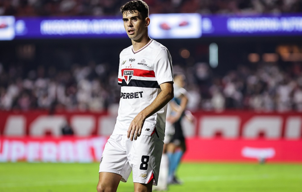 Oscar apresenta alterações cardíacas durante exames e precisa ser encaminhado para hospital
