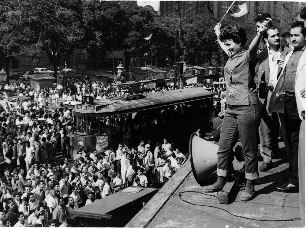 Em 1958, a Panamericana e a Continental transmitiram juntas o título da seleção
