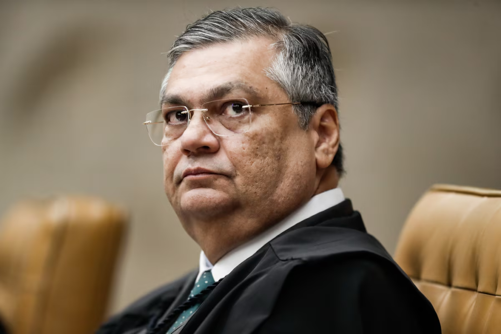 Dino diz que ‘não há nada de errado’ no debate sobre dosimetria das penas pelo 8 de Janeiro