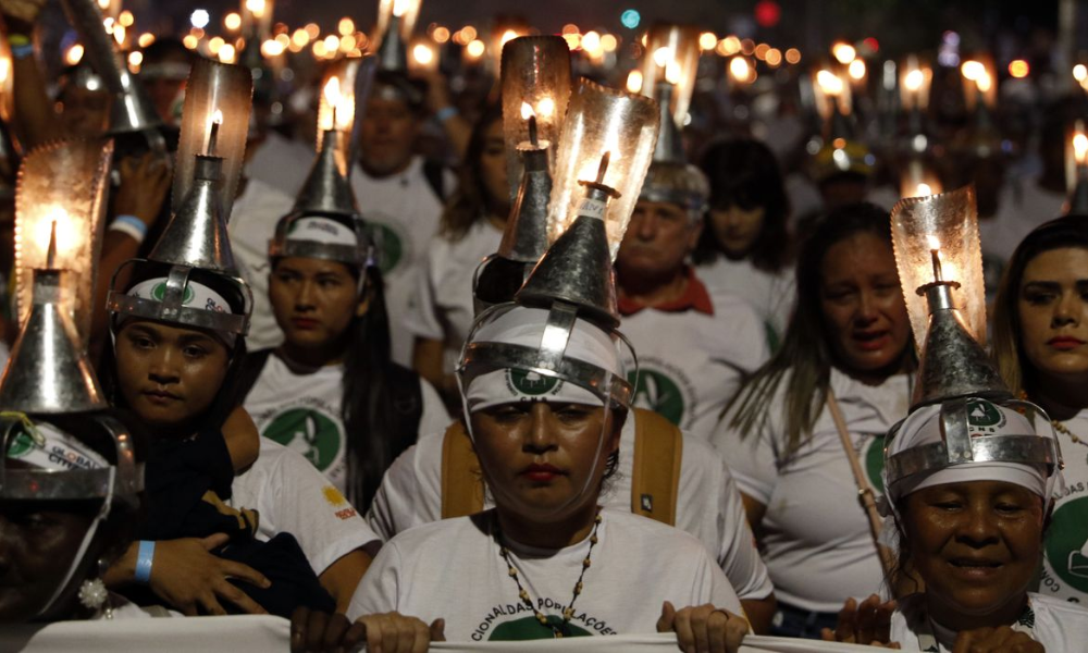 Extrativistas marcham na COP30 por reconhecimento na proteção florestal