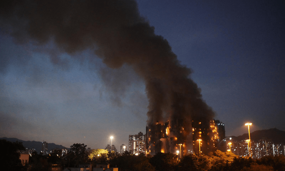 Incêndio deixa 36 mortos em Hong Kong; Veja vídeo