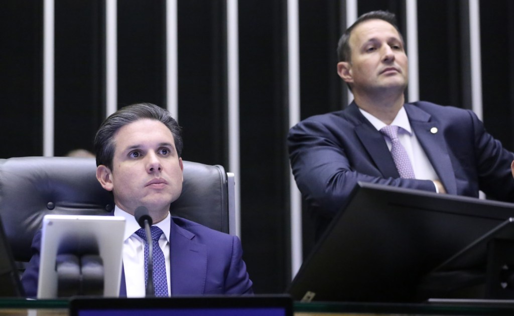 ‘Quem votou contra tem que hoje dar sua cara a tapa’, diz Hugo Motta sobre PL Antifacção
