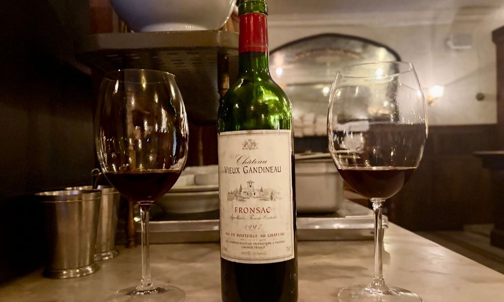 Conheça a história dos tintos de Fronsasc, ótima opção de vinhos de Bordeaux ‘raíz’