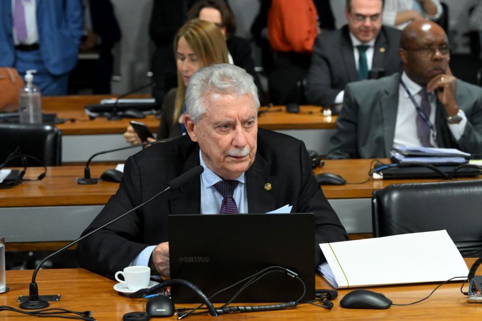 José Lacerda