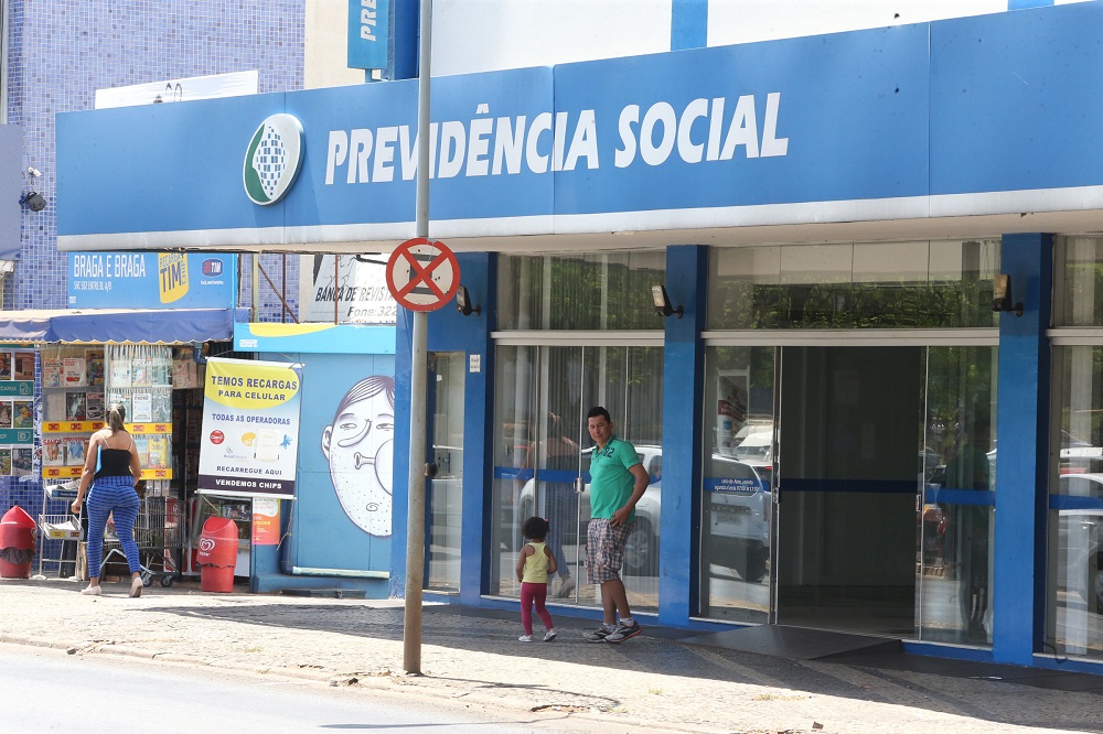 Novo salário mínimo impactará Previdência em R$ 39,1 bilhões, diz Dieese