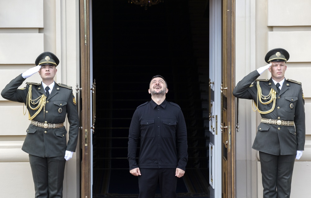 ‘Decisões que serão tomadas dependem de nossos parceiros’, diz Zelensky
