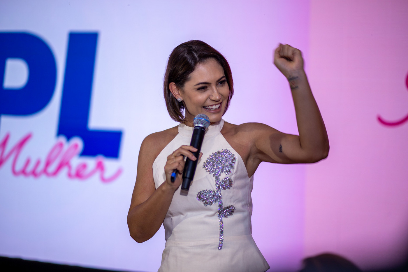 Michelle se afasta do PL Mulher por ‘questões de saúde’