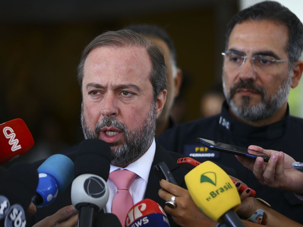 Ministro de Lula diz que atrito entre governo e Senado por indicação de Messias é ‘pontual’