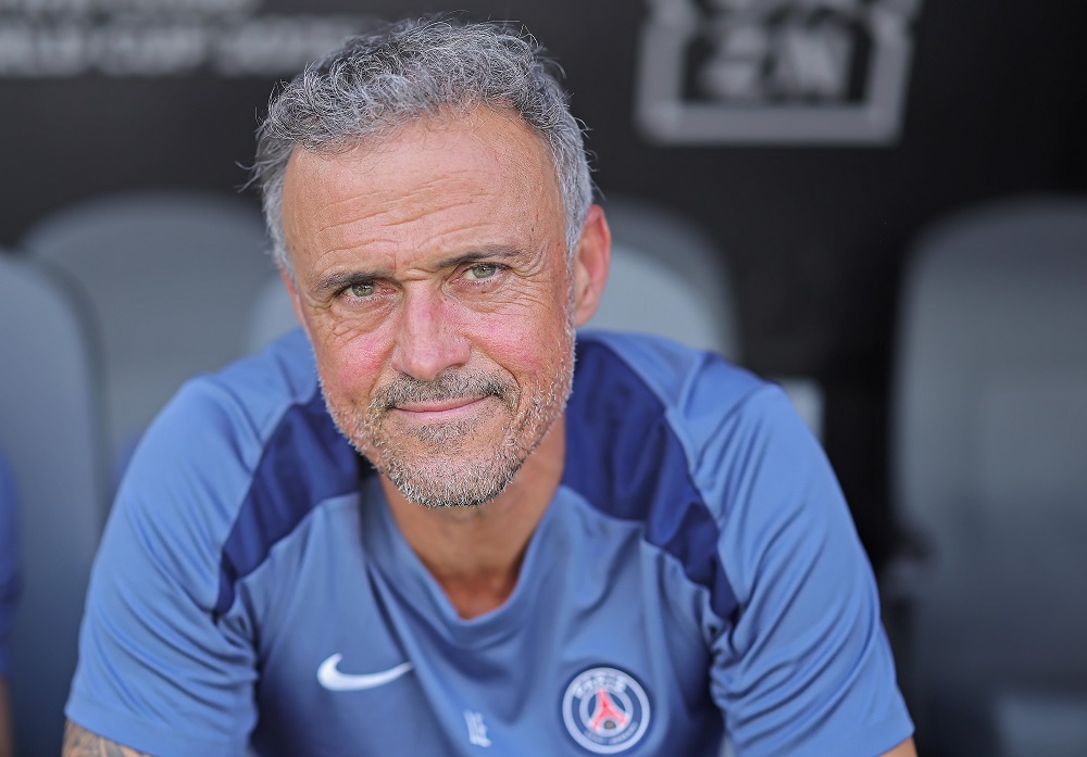 Estilo agressivo do Flamengo preocupa técnico do Paris Saint-Germain: ‘Não estamos acostumados’