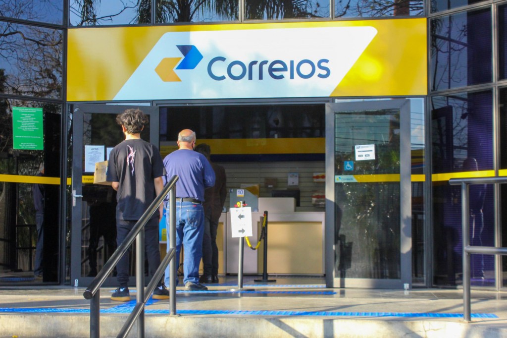 TST marca julgamento para resolver greve dos Correios