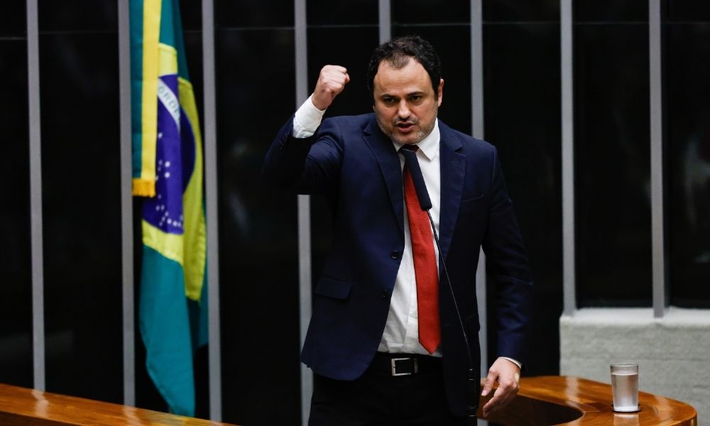 Glauber Braga e aliados acusam Motta de ‘lesão corporal’ e protocolam representação criminal na PGR