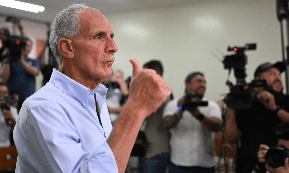 Candidato apoiado por Trump lidera votação presidencial em Honduras